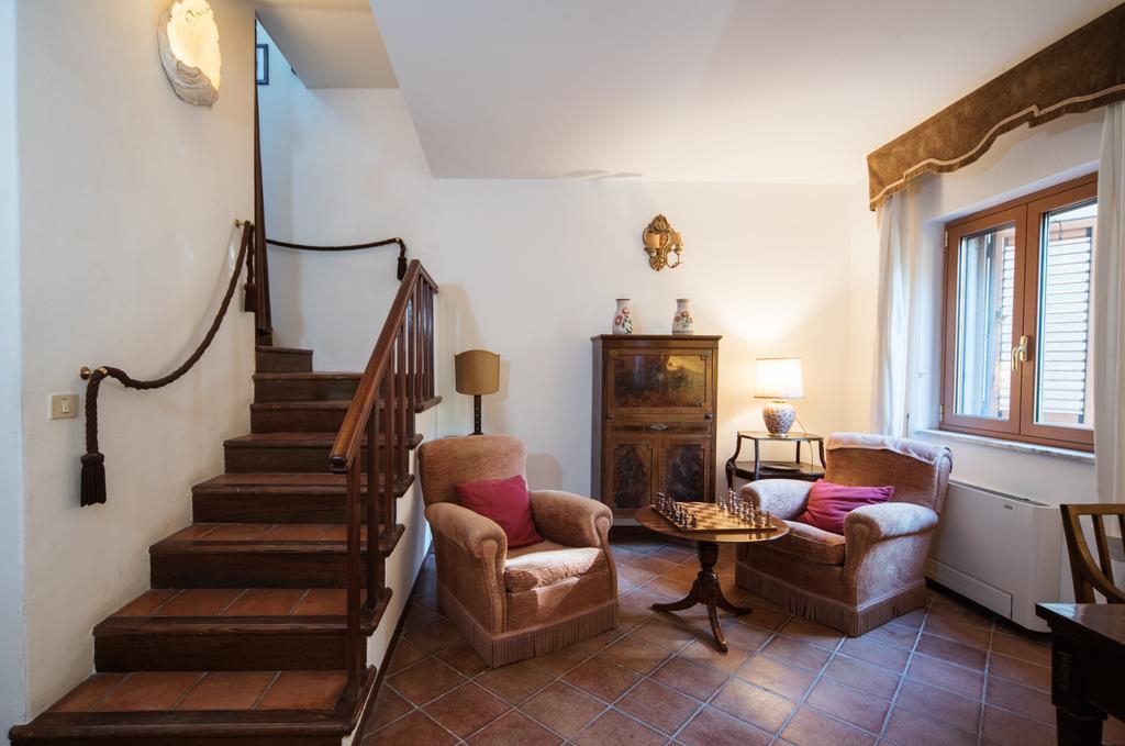 The Clock Houses Borgo Gallodoro 勒托阳尼 外观 照片